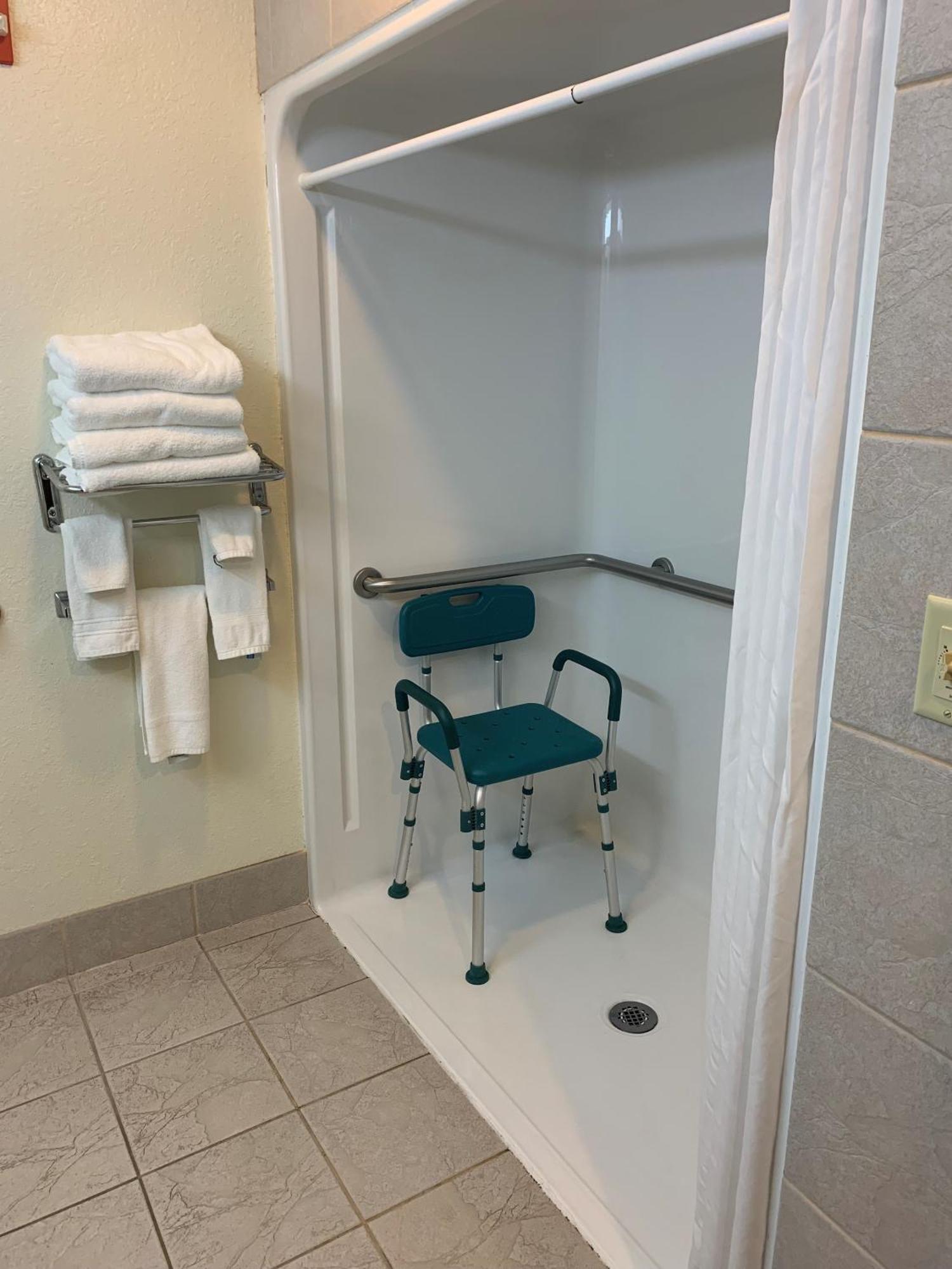 Microtel & By Wyndham Rice 2* Rice Lake