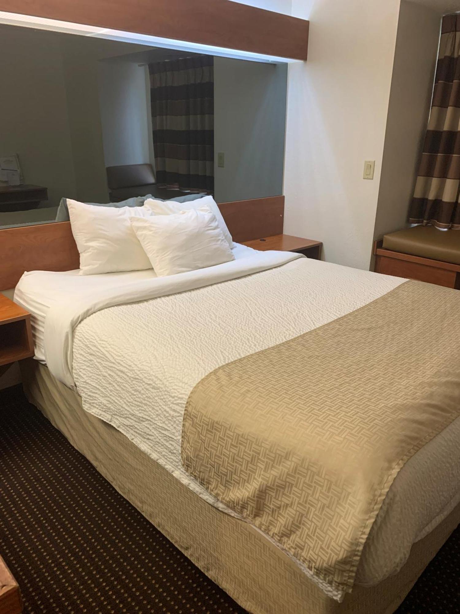 Hotel Microtel & By Wyndham Rice