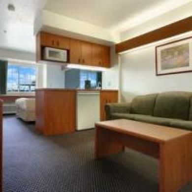 Microtel & By Wyndham Rice Rice Lake